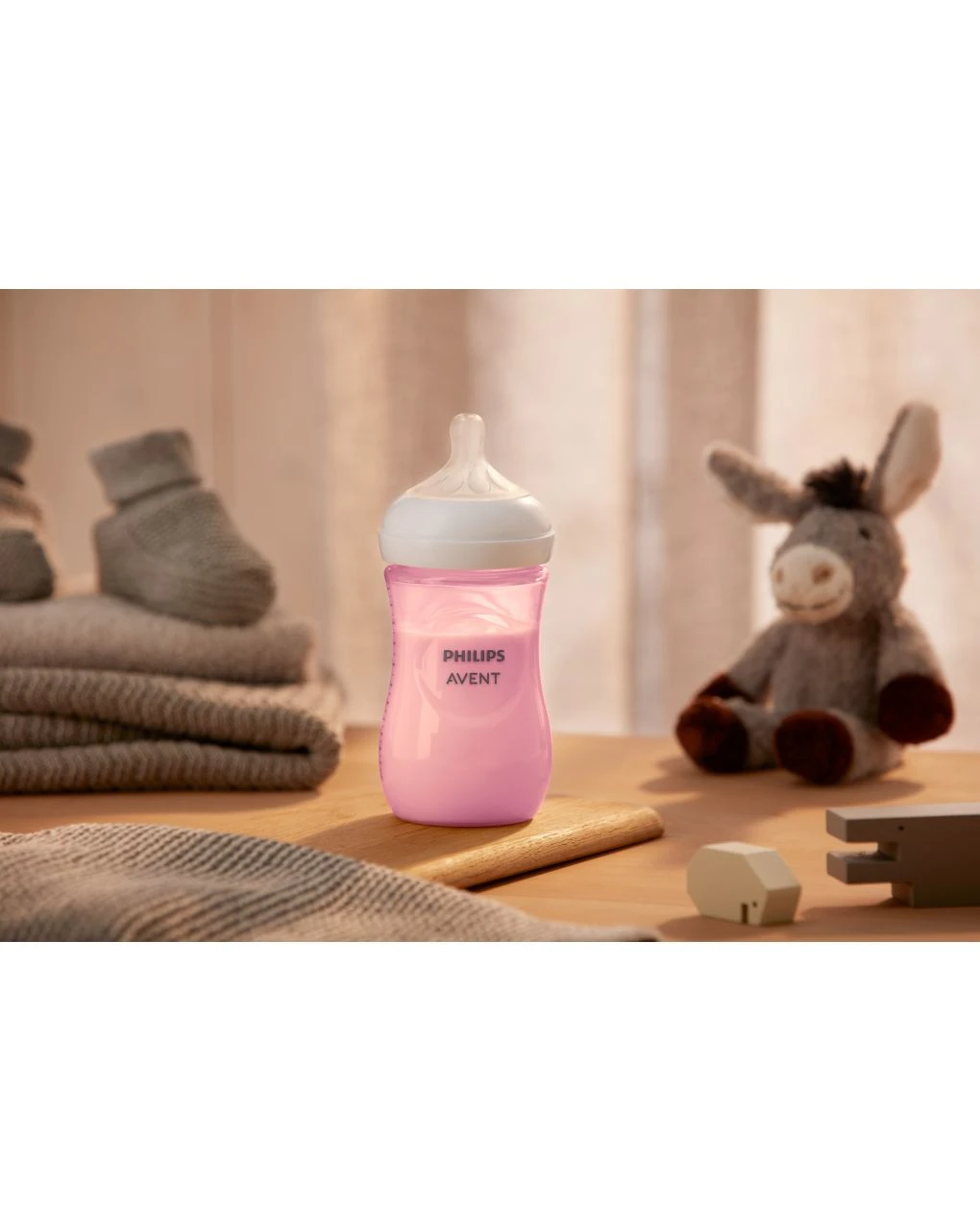 Biberon Natural Con Tettarella A Risposta Naturale Rosa Da 260 Ml 1m+ | Senza Bpa - Philips Avent 4 Biberon Natural Con Tettarella A Risposta Naturale Rosa Da 260 Ml 1m+ | Senza Bpa - Philips Avent - immagine 2